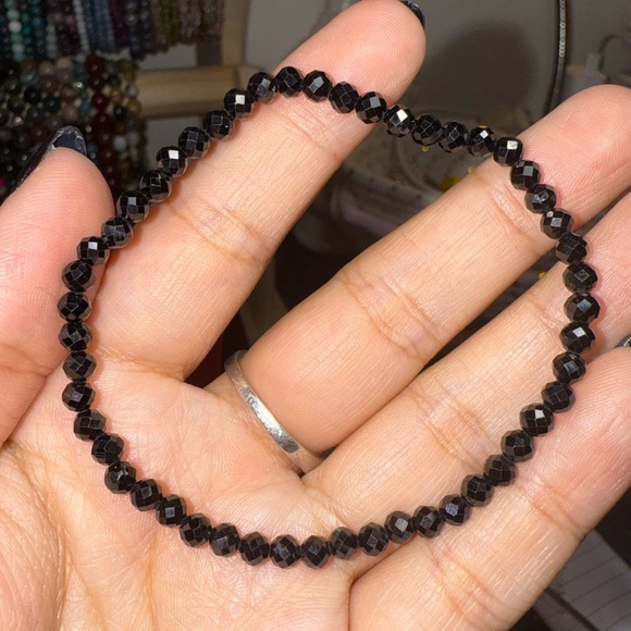 Jewelry - 4mm faceted black spinel bracelet